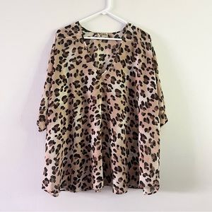 Show Me Your Mumu Leopard Animal Print Brown Blouse V Neck Wide Loose Sheer M